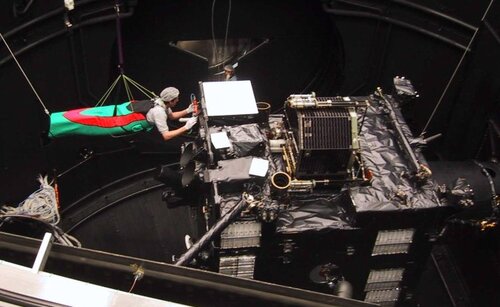 Derniers ajustements sur la sonde Rosetta durant les tests au sol à (...)
